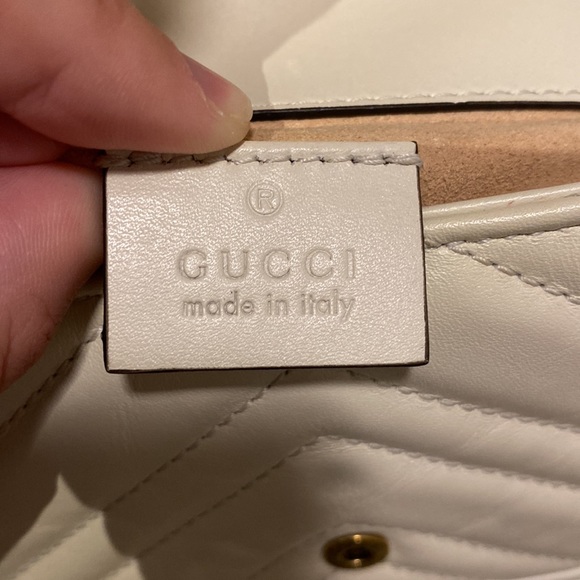 Gucci GG Marmont leather super mini bag - Picture 5 of 9